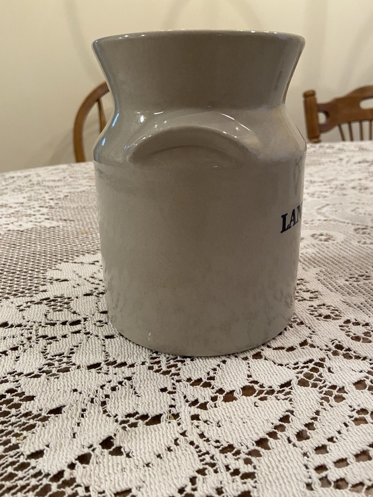 2000 Red Wing Land O Lakes Utensil Crock With Indian Maiden On It #1057/2000