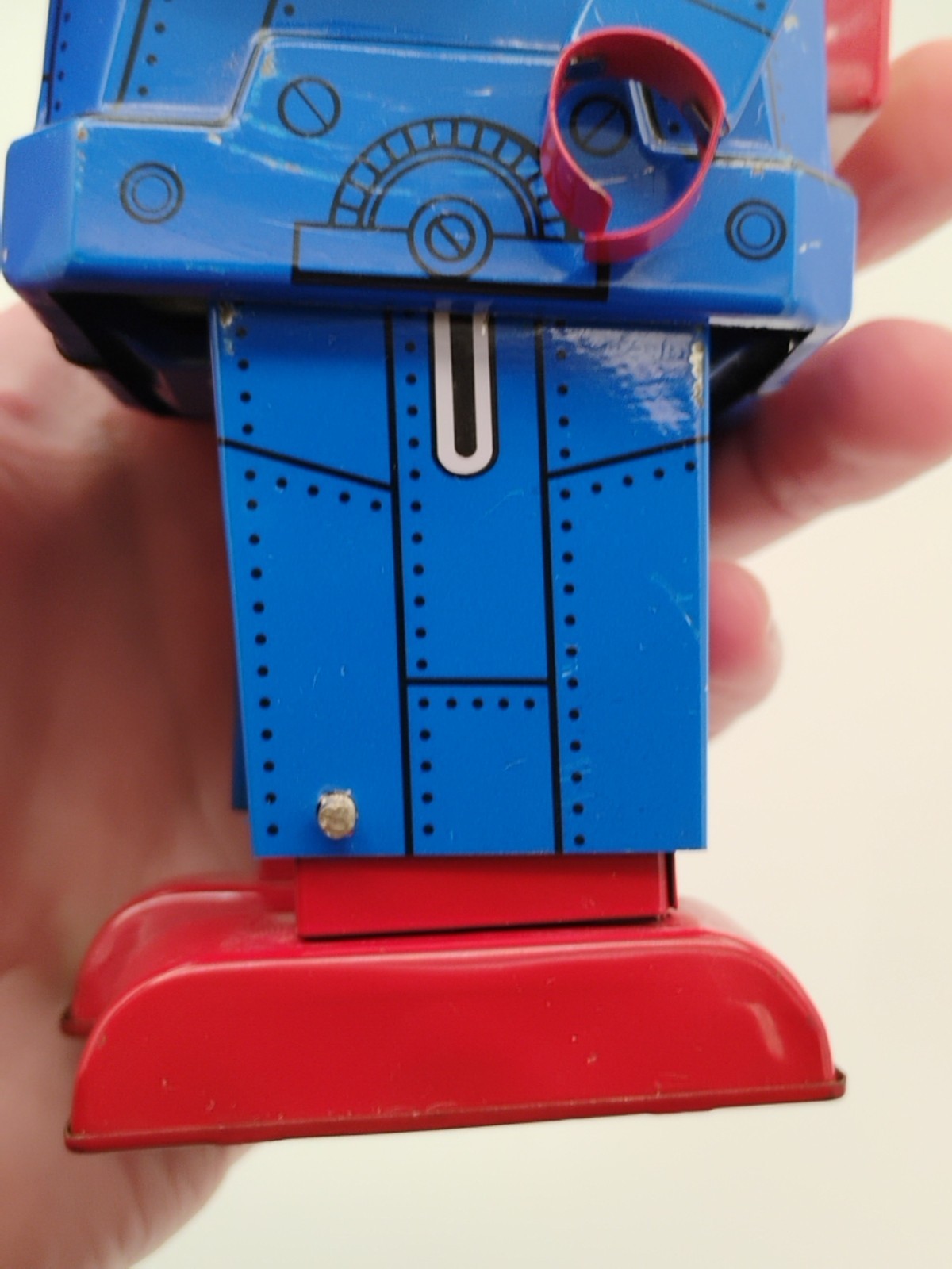 Unbranded No. MS403 Wind-Up 7" Walking Blue Space Robot, Working Partially