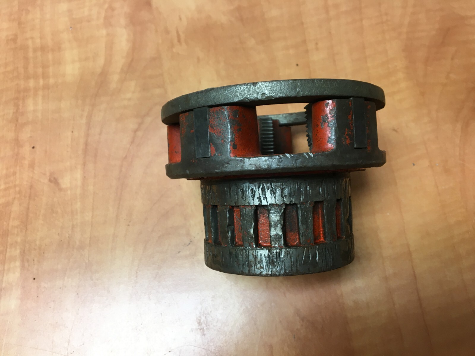 Vintage Toledo No. 12 Ratcheting Pipe Threader With 2" Die Head