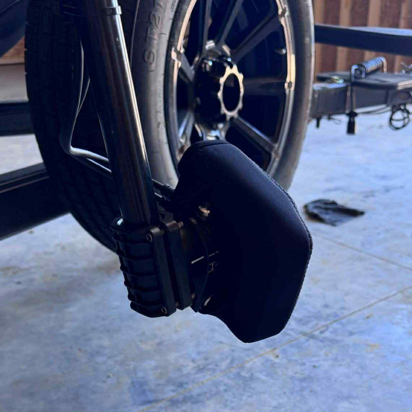 Humminbird Mega Live 1 and 2 Tranducer Cover by Sonar Shield