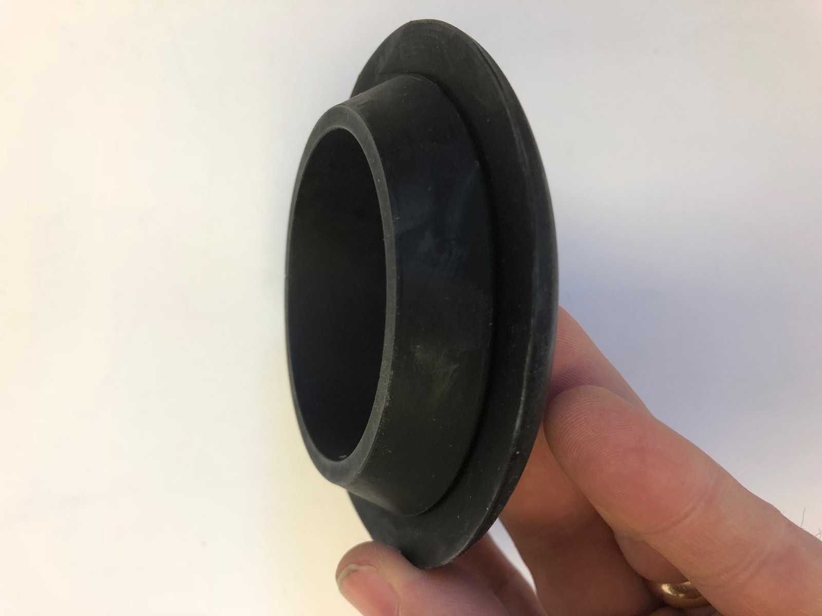 For 1936-1949 Plymouth Dodge, DeSoto, Chrysler: Fuel Filler Neck Rubber Grommet