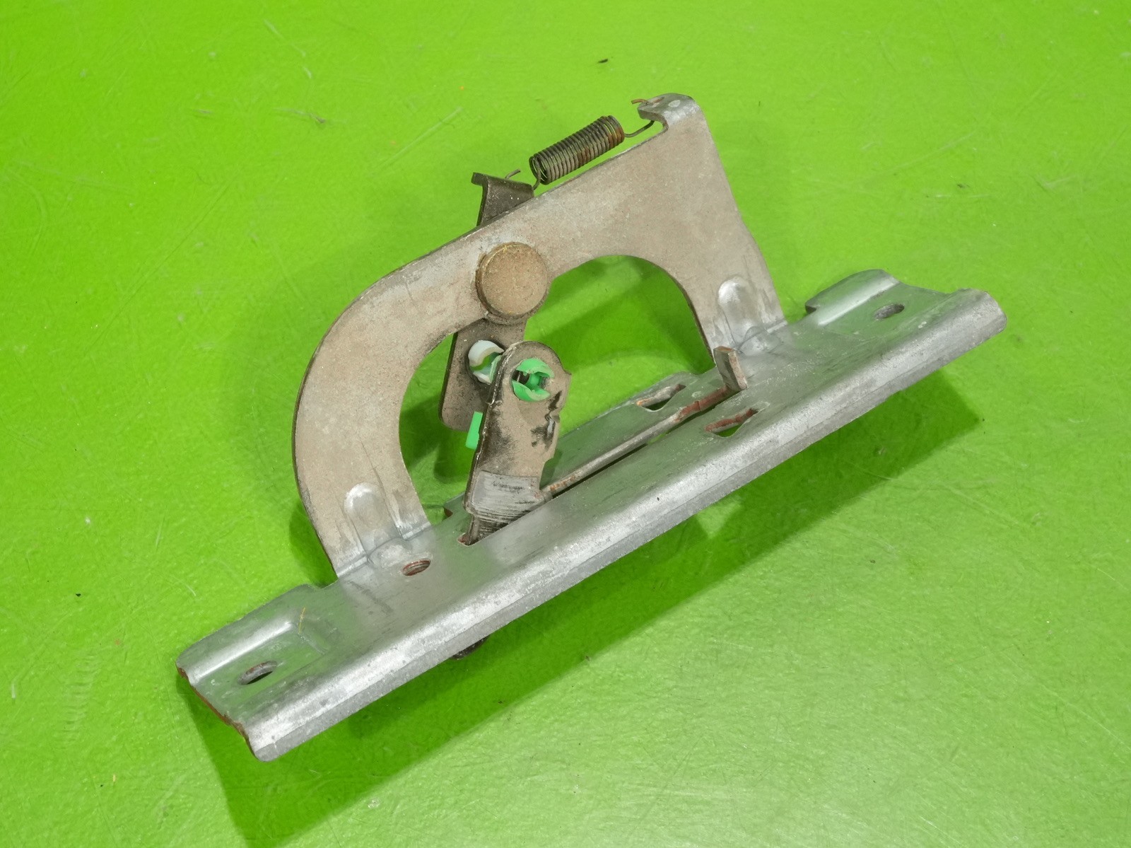 92-95 Civic hatch hatchback OEM 74790-SR3-003 rear back tailgate opener lever