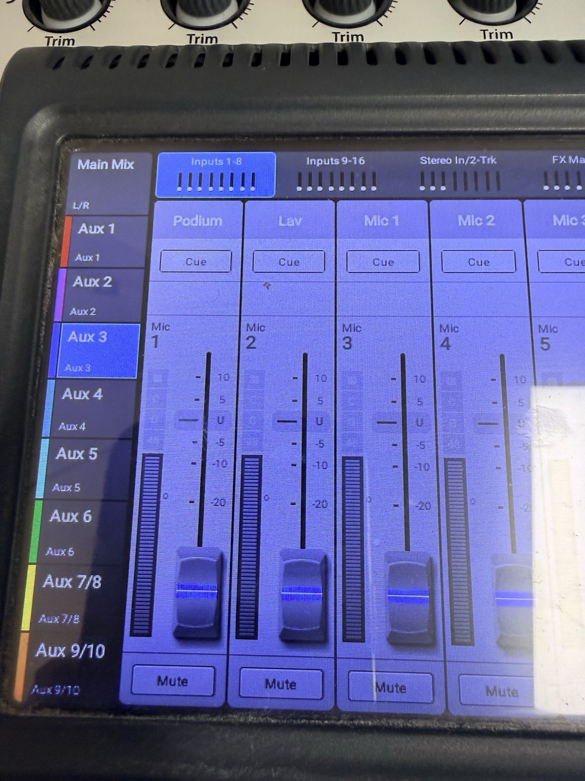 QSC TouchMix-16 Touch Screen Compact Digital Mixer PSU & Case READ DESCRIPTION