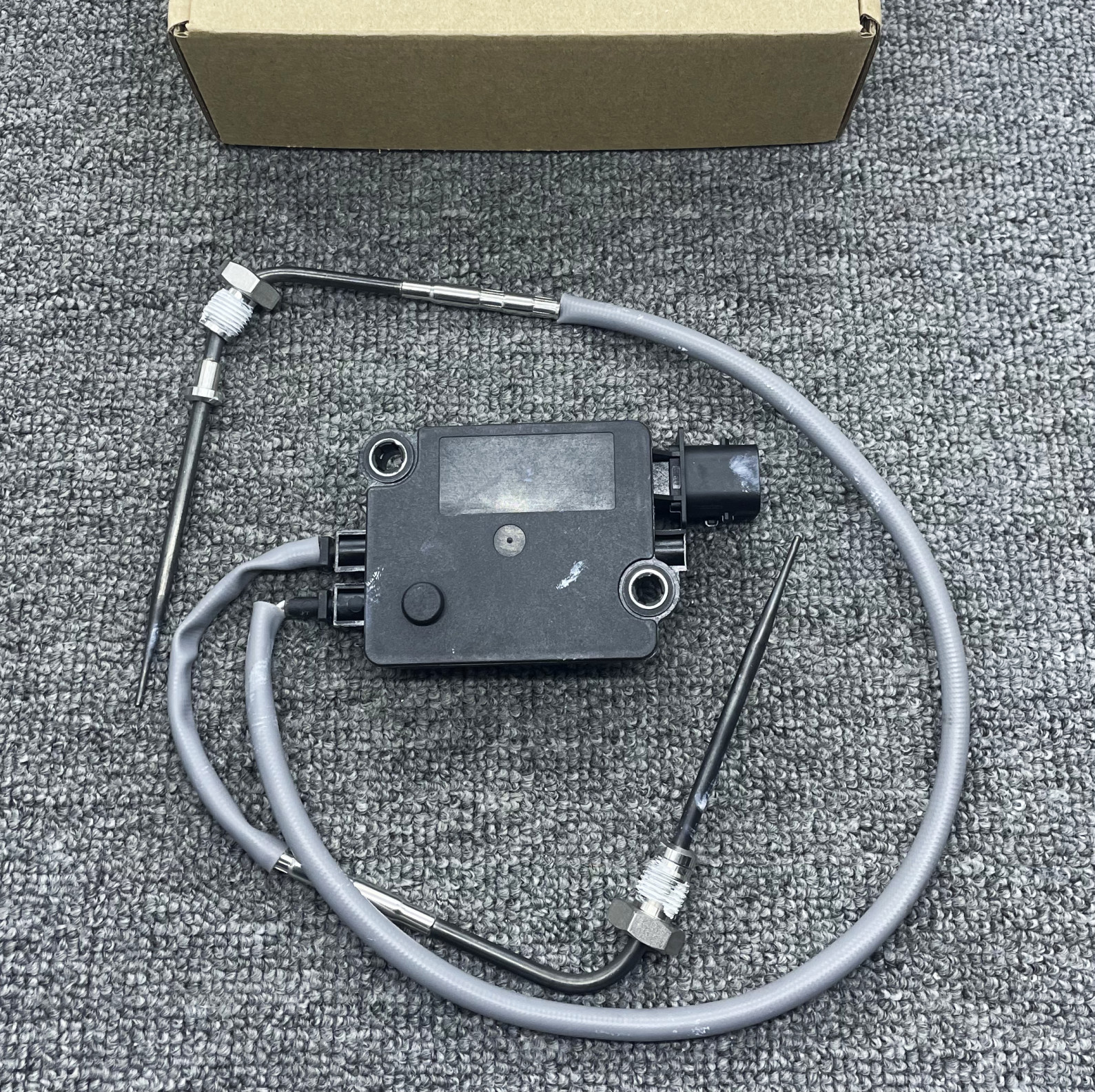 Rear Exhaust Gas Temperature Sensor Fits For Nissan TITAN XD 5.0L DIESEL 2016-19