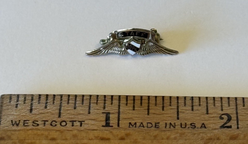 Lot of 4 Vintage AOPA Aviation Lapel Pins Wings Member Staff Pilot Badges