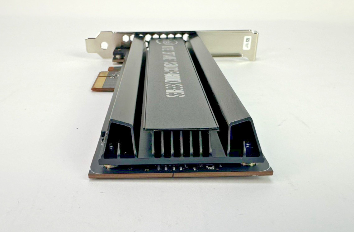 HPE Intel DC Optane P4800X 750GB NVMe PCIe x4 SSD WI AIC 878038-B21 30DWPD 41PBW