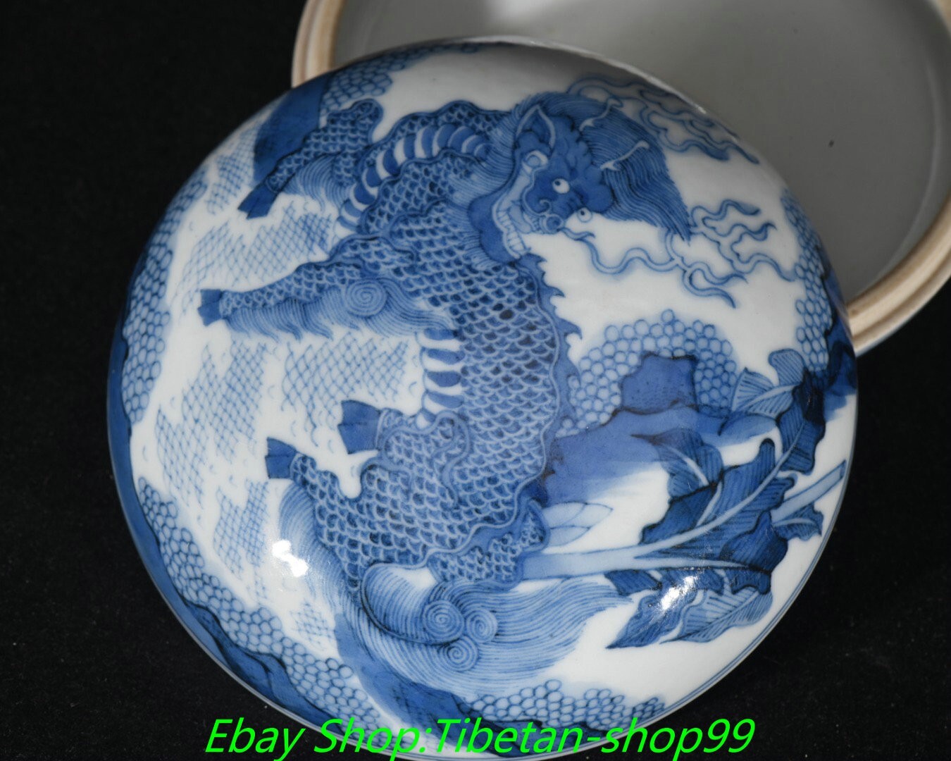 3.5''Qing Kangxi Marked Blue White Porcelain kylin Dragon unicorn Box Case