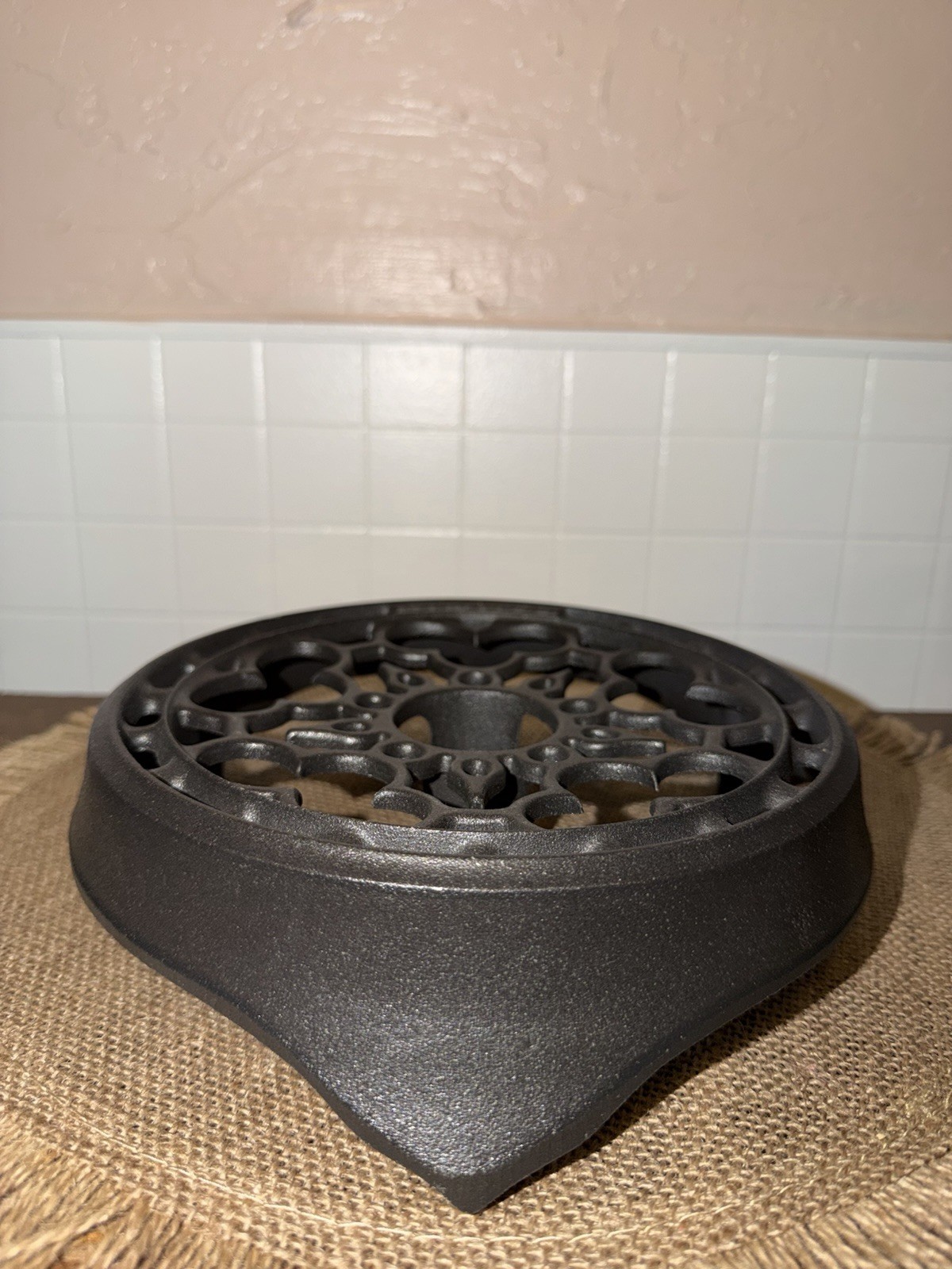 Le Creuset Enameled Cast Iron Deluxe Round Trivet, with Candle Warmer.