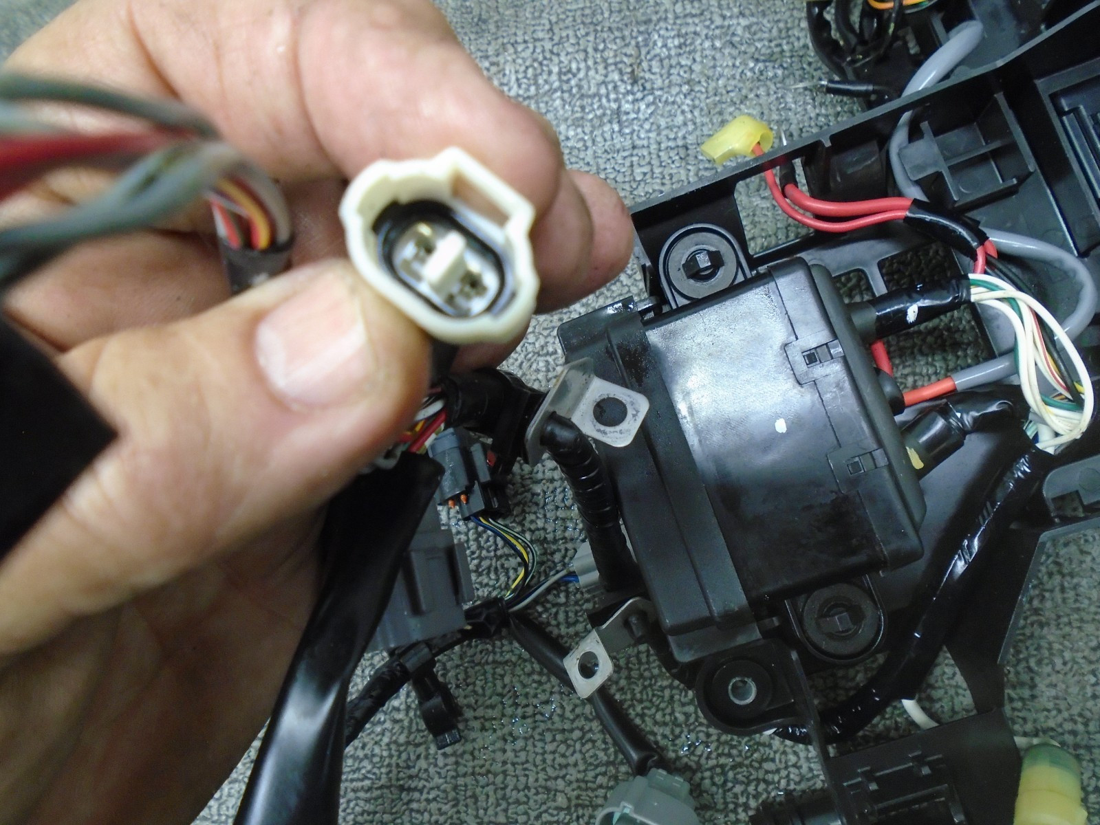 ENGINE WIRING HARNESS ASSY 36610-88LE2 36610-88LH0 SUZUKI OUTBOARD 2017 50 60 Hp