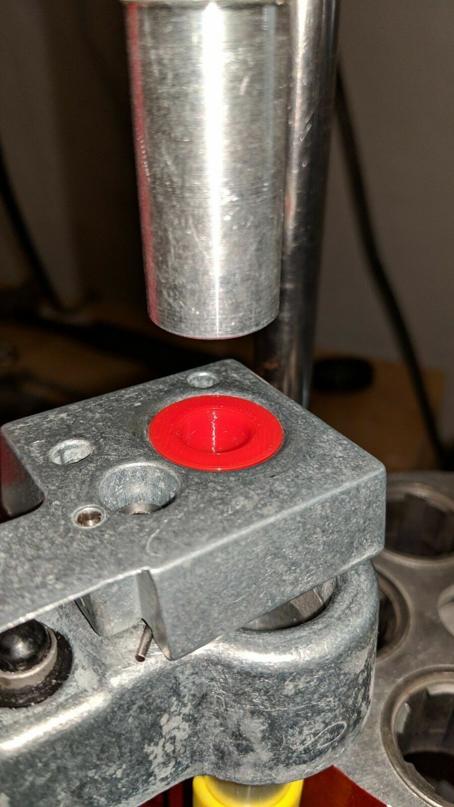 Hornady LNL Case Feeder pivot adapter bushing for top 5 Pistol Chambers