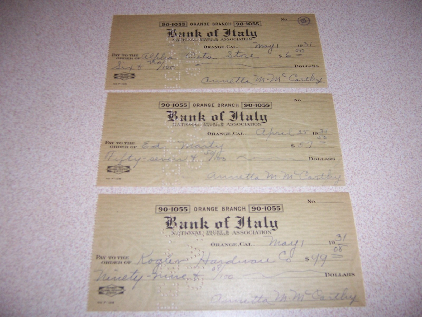 1931 Bank of Italy, Orange, CA. Cancelled Check Lot