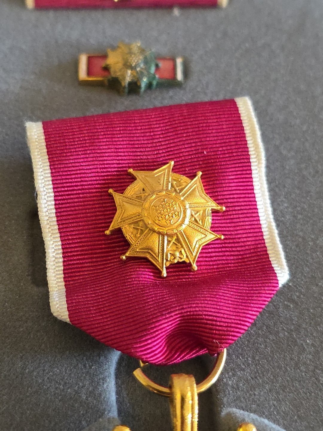 Officer-U.S. Legion Of Merit Medal Ribbon + Devices Vietnam era -SEE STORE WW 1