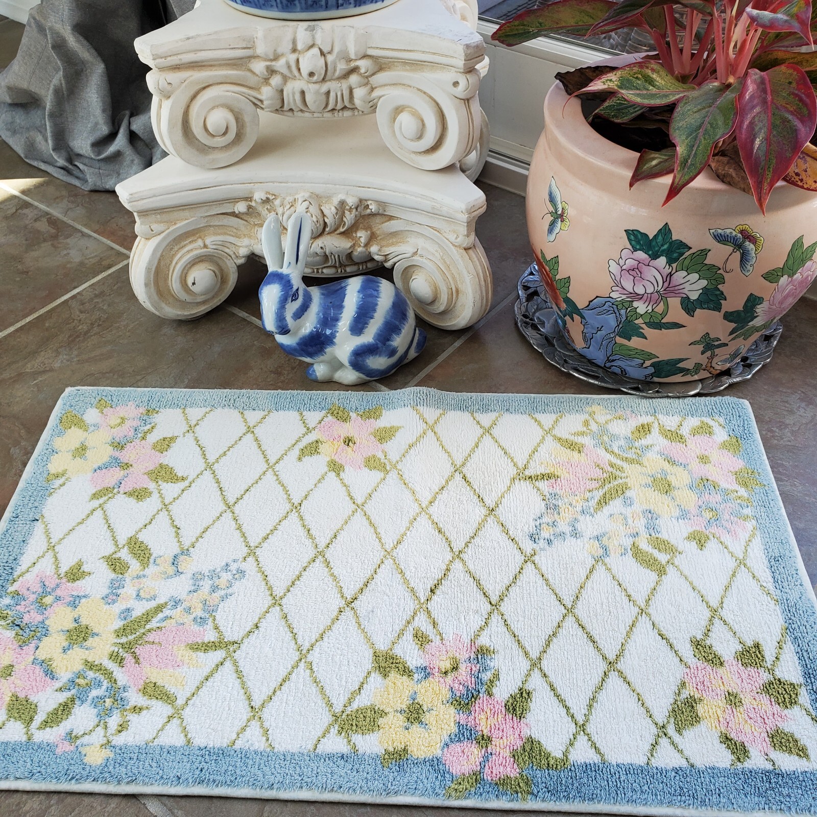 Longaberger Bath Mat Rug Pastel Trellis Pattern Blue Pink Cream White 18.5"x31"