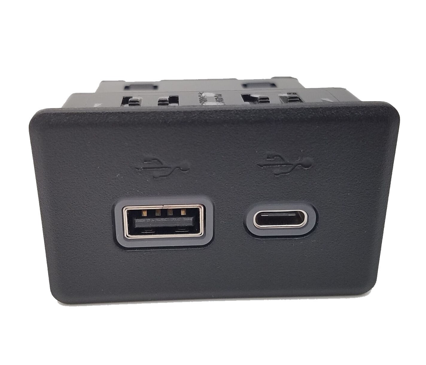 13529873 USB N USBC Port Receptacle Acadia Escalade Silverado Sierra Tahoe Yukon