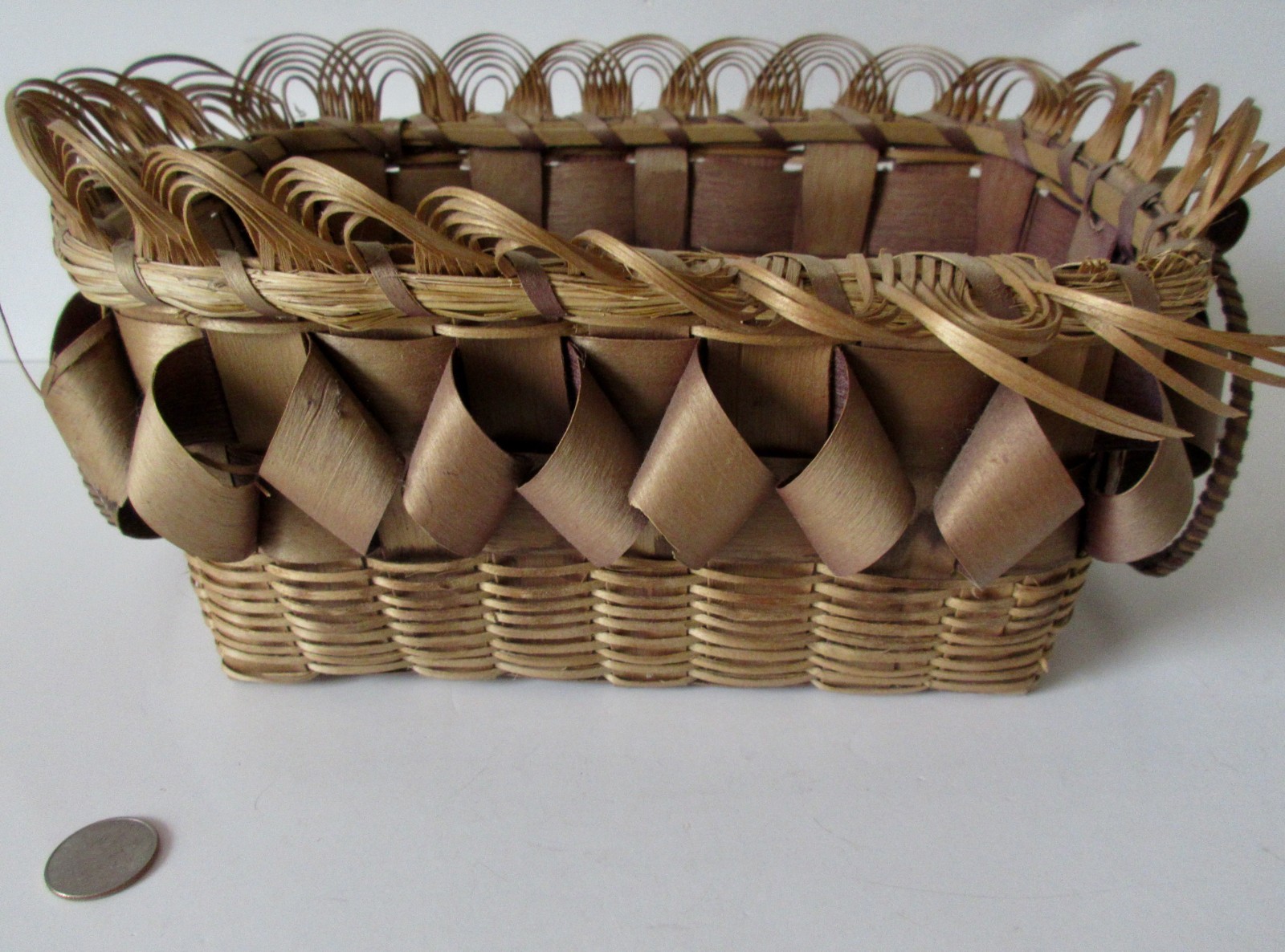 Vintage Iroquois basket w/Sky Dome at top, lrg hoop handles & curls C/1910-1940