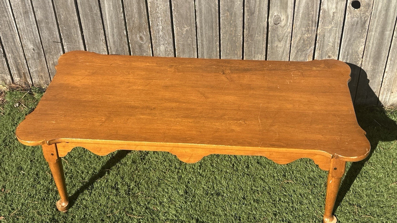 Vintage Mid Century Maple 1776 Porringer Country French Ethan Allen Coffee Table