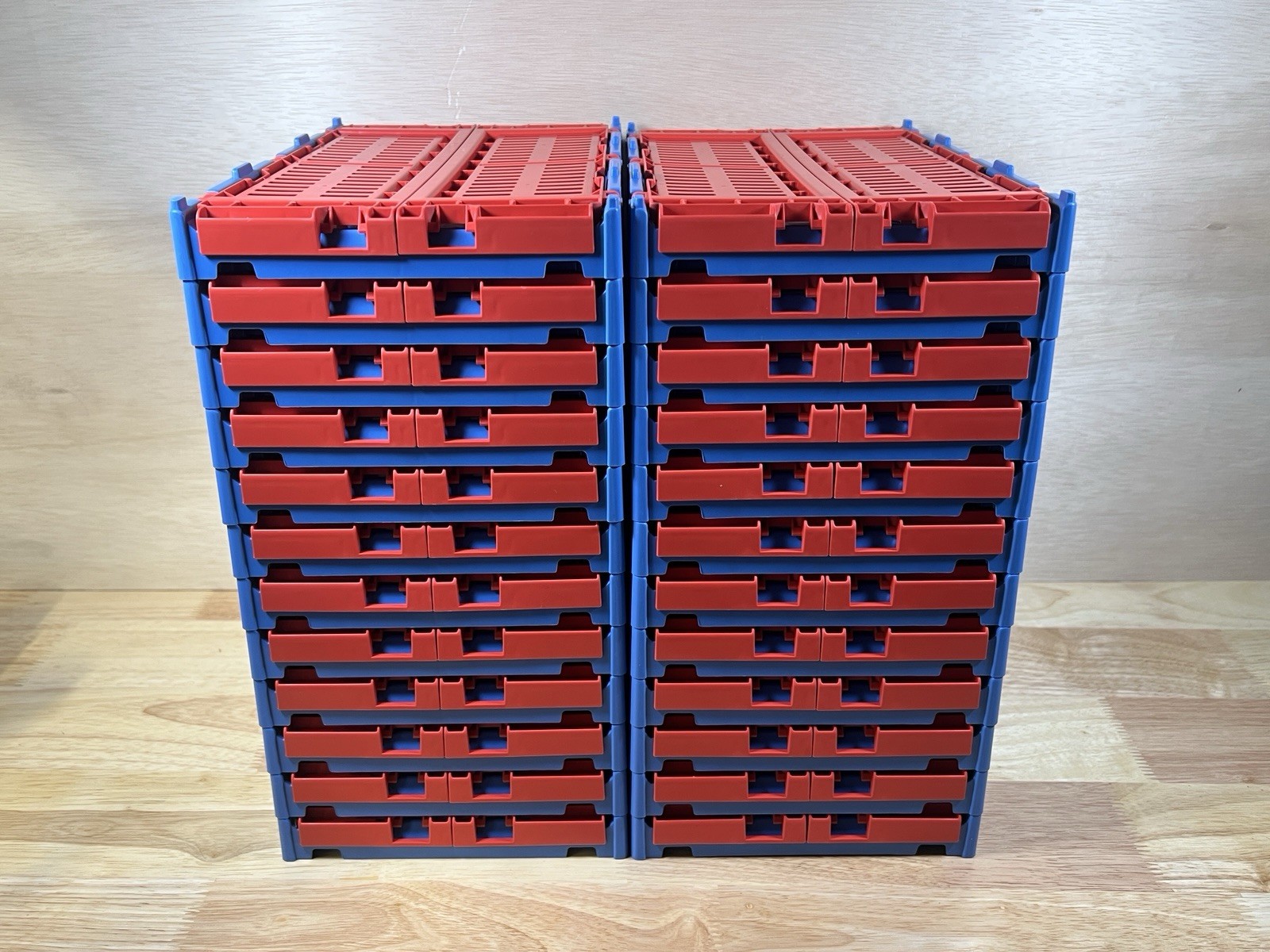 LOT OF 24 HAY Recycled Collapsable Colour Crates Storage Bin - Red Blue - Small