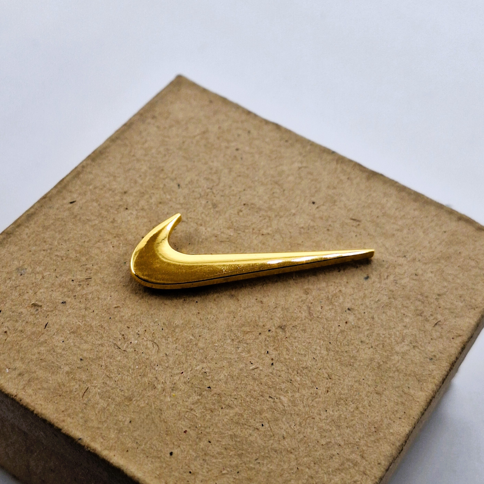 Nike Air Jordan Jumpman Gold Silver Lapel Swoosh Hat Сap Pin Brooch Backpack Hat