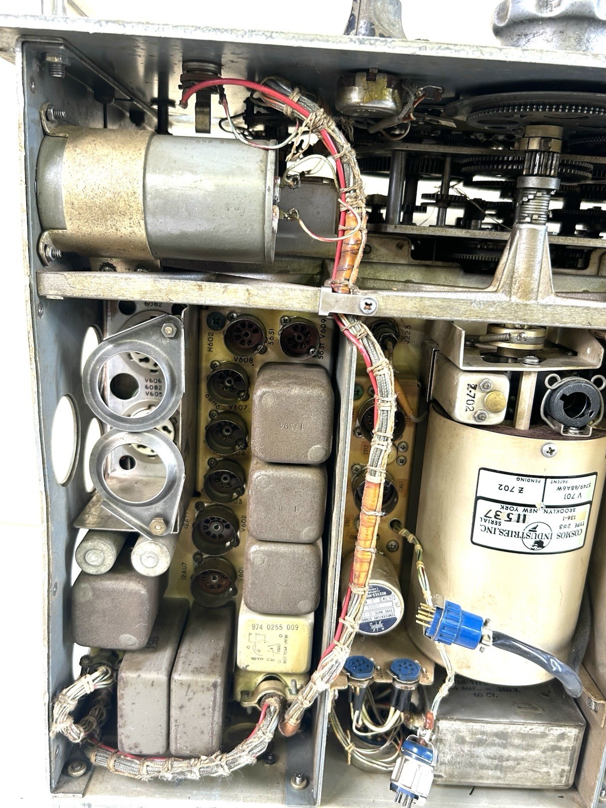 Vintage Collins R-390/URR Army Tube Ham Radio Communications Receiver SN 70