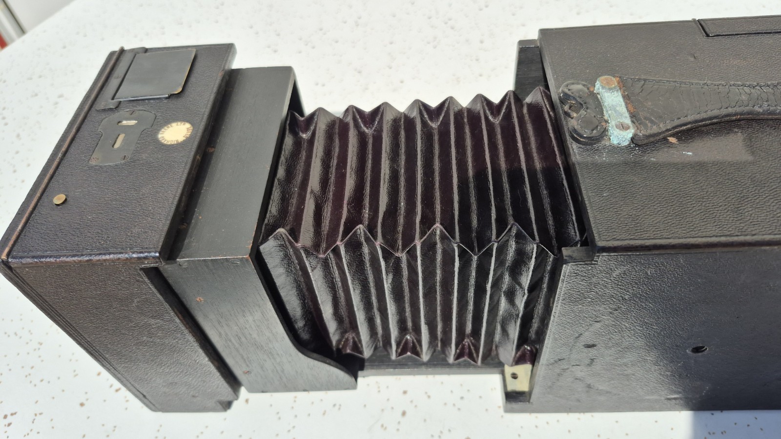 Newman & Guardia Universal Pattern B Box camera Richard Keene Derbyshire