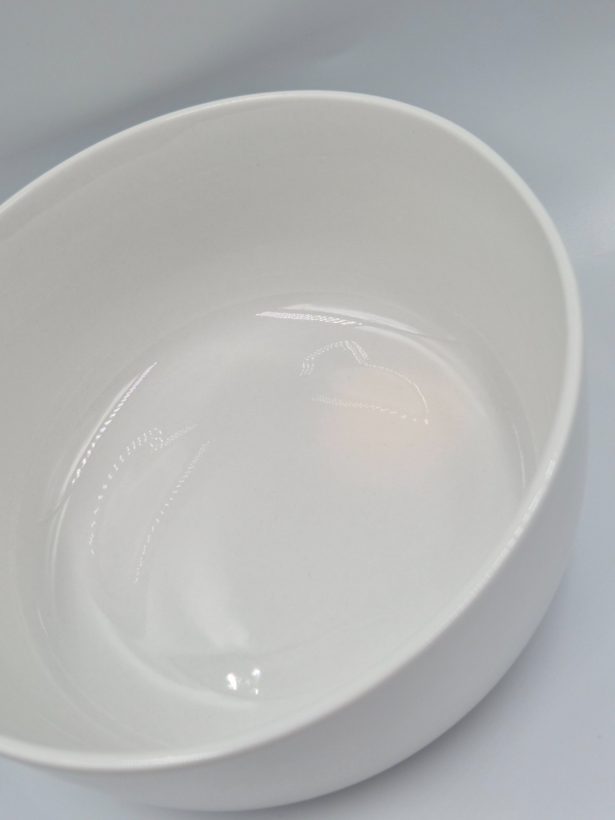 🔥 4 piece Sur La Table KITCHEN ESSENTIALS 5.75" Soup / Cereal Bowl Set SBE32