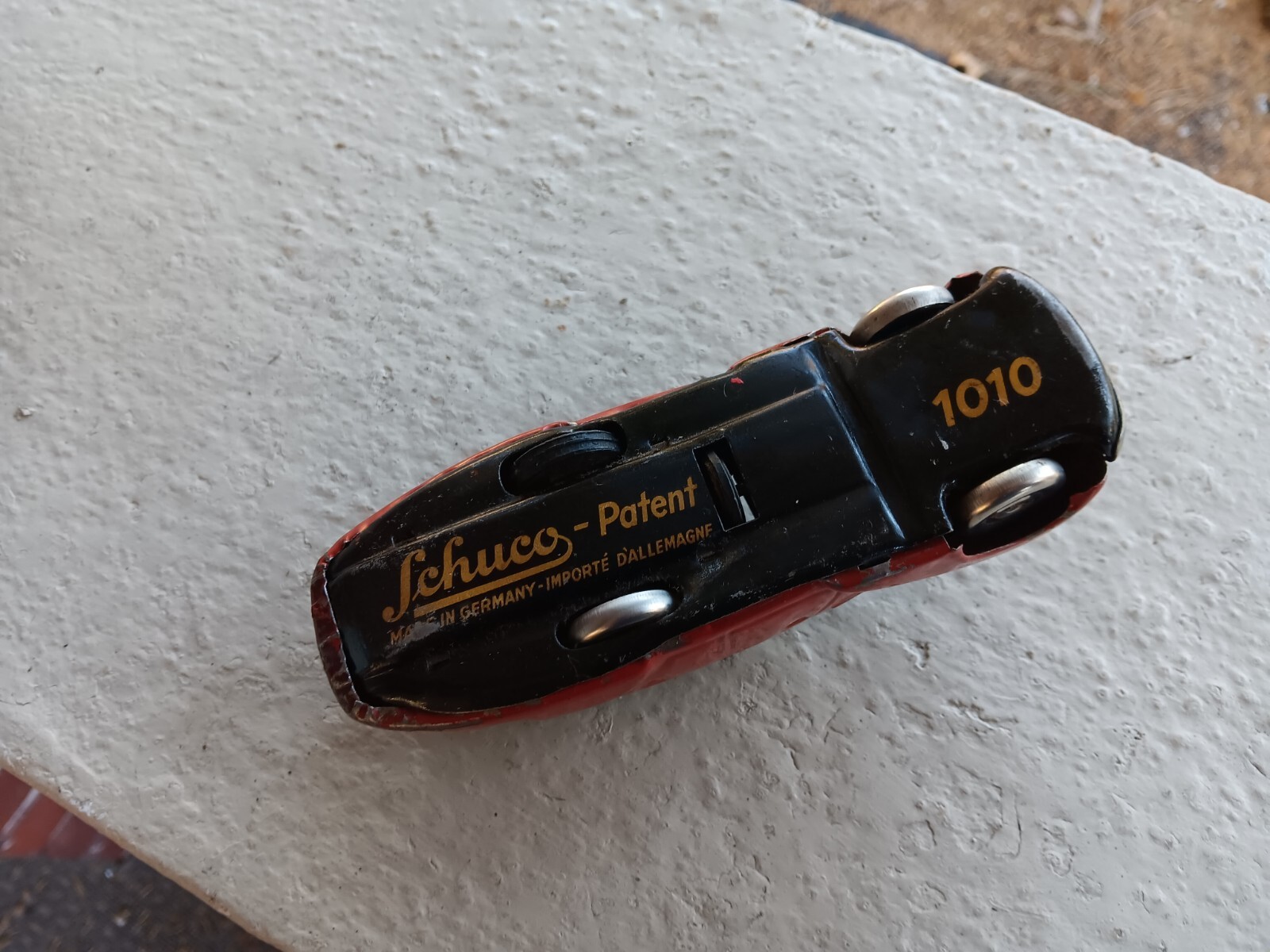 VINTAGE PRE-WAR SCHUCO 1010 WENDE LIMOUSINE GERMAN WINDUP TIN TOY CAR