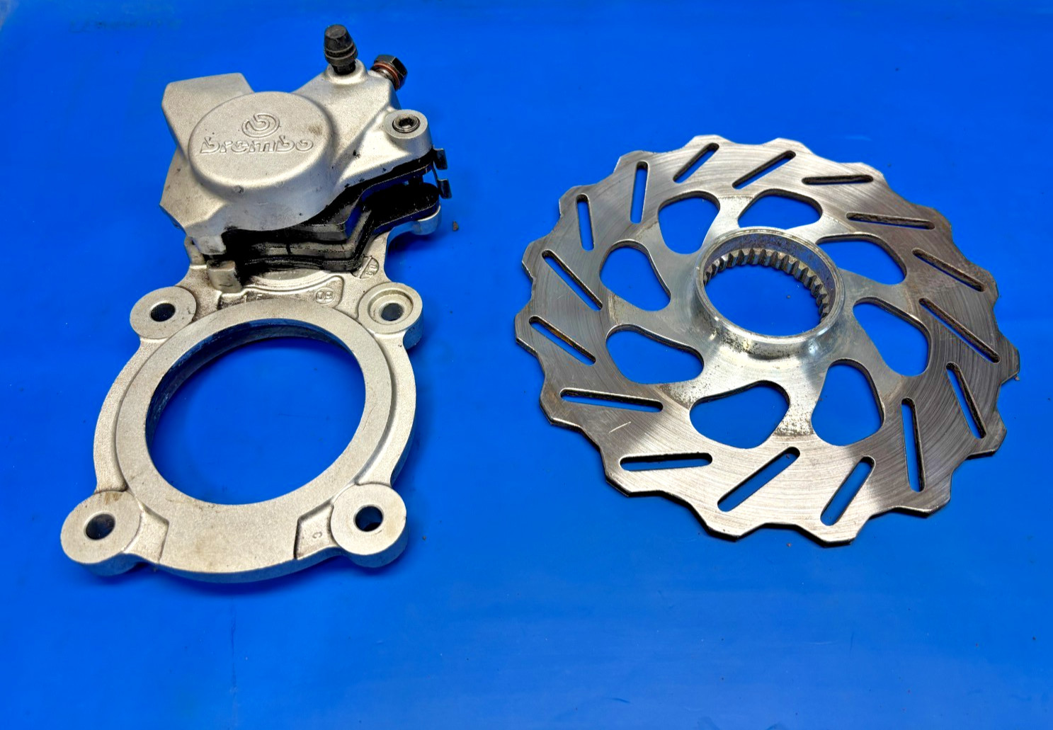 22 SkiDoo Summit Brake Caliper Pad Rotor Renegade 850 800 XRS XS Gen 4 Freeride