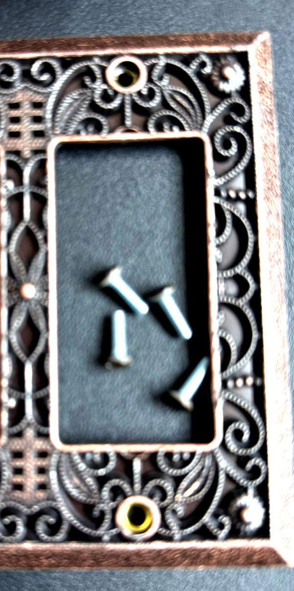 2: ANTIQUE Bronze Filigree Metal Outlet Light Switch Plate Cover Wall Rocker