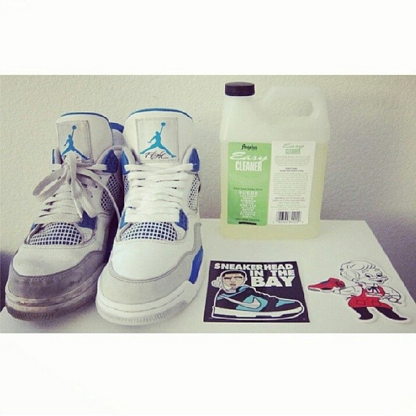 Angelus Easy Cleaner 8 oz shoe cleaner for leather and suede