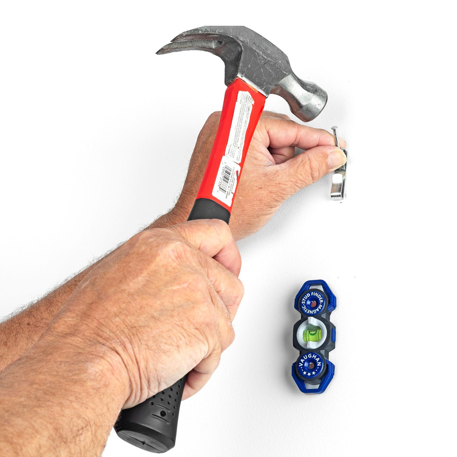 Vaughan Pocket Sized Magnetic Stud Finder and Level - 050044