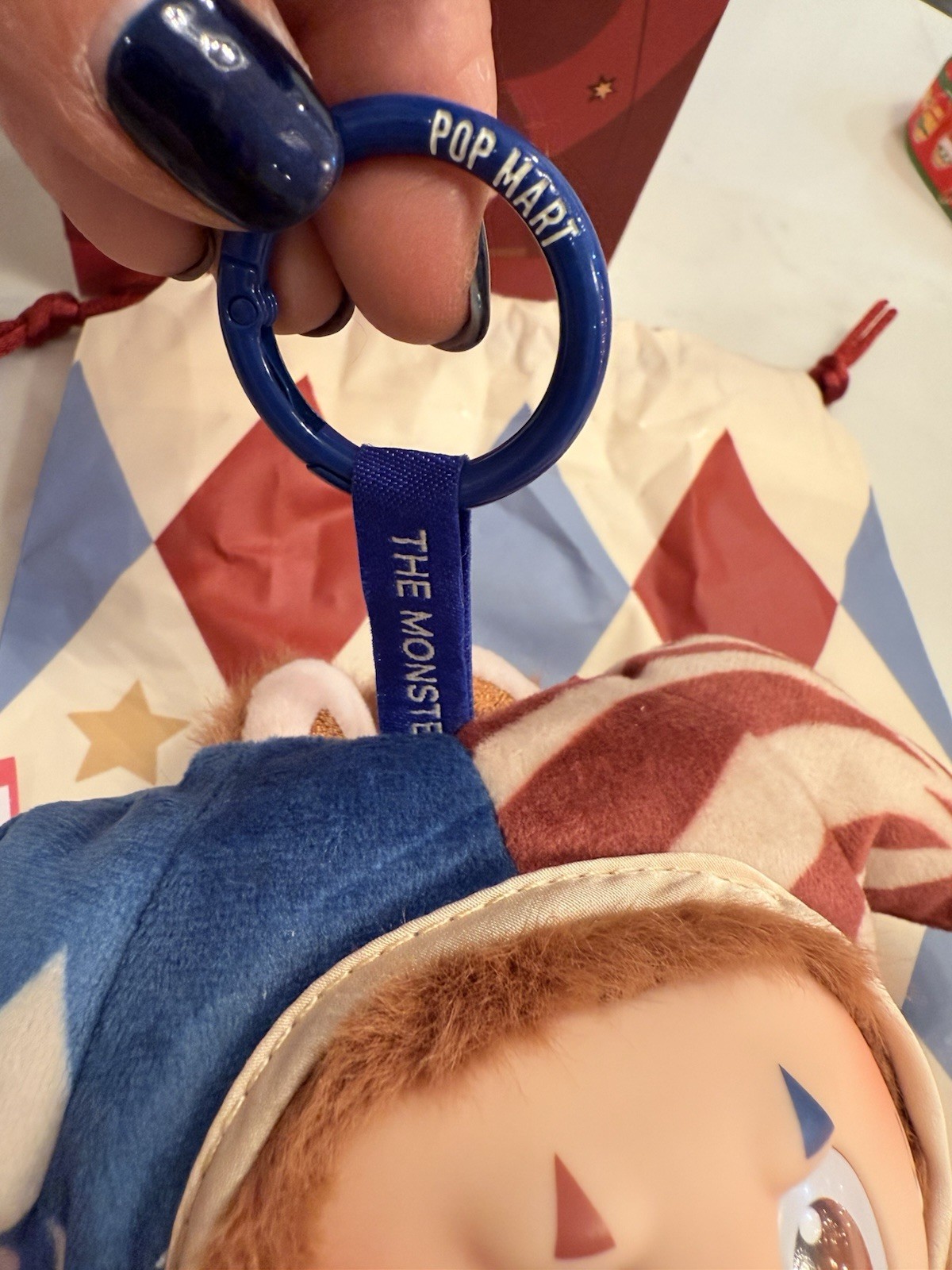 Pop Mart, Why So Serious Series Vinyl Plush Pendant (JUGGLING CLOWN)