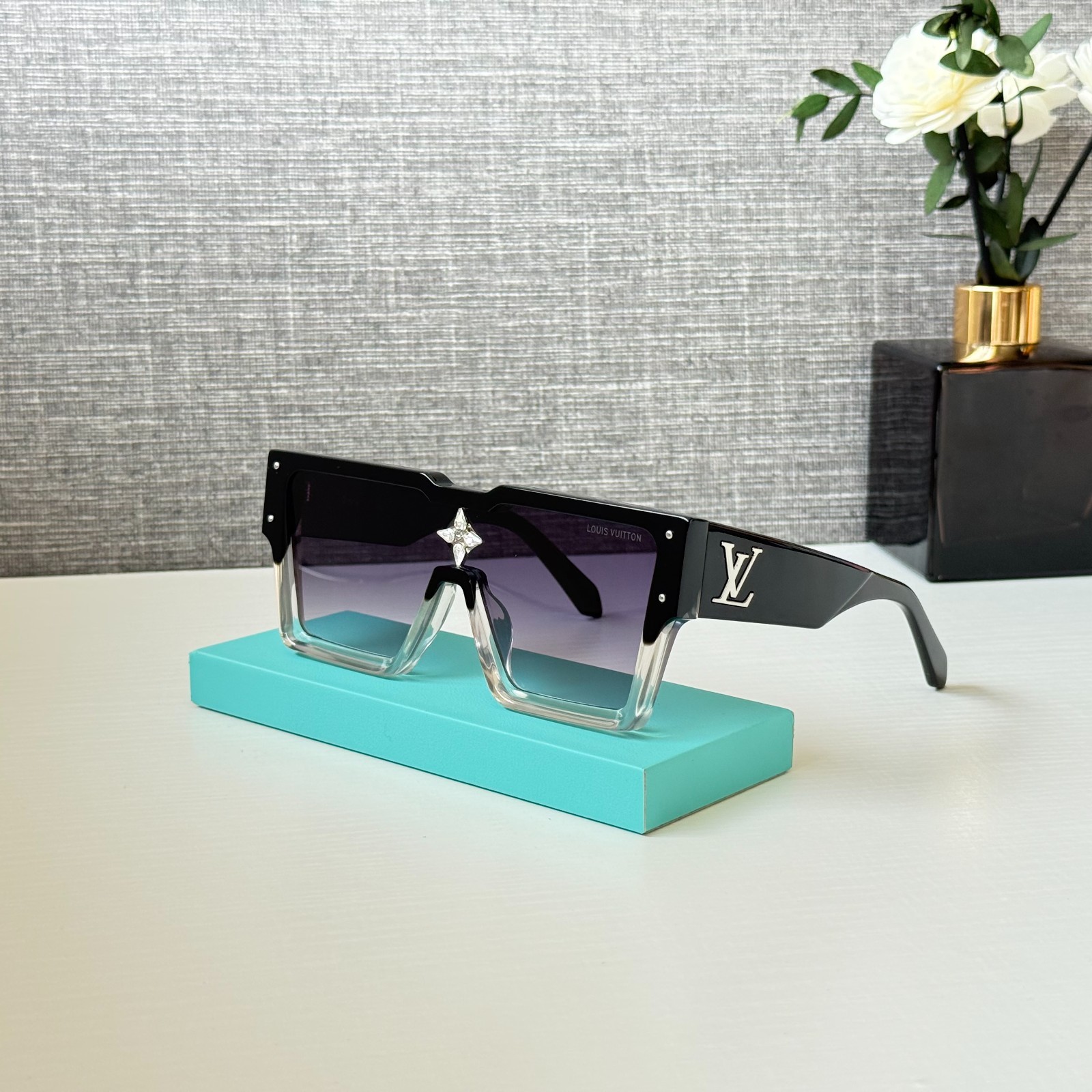 Louis Vuitton Z1736W Cyclone Sunglasses Black Swarovski Crystal