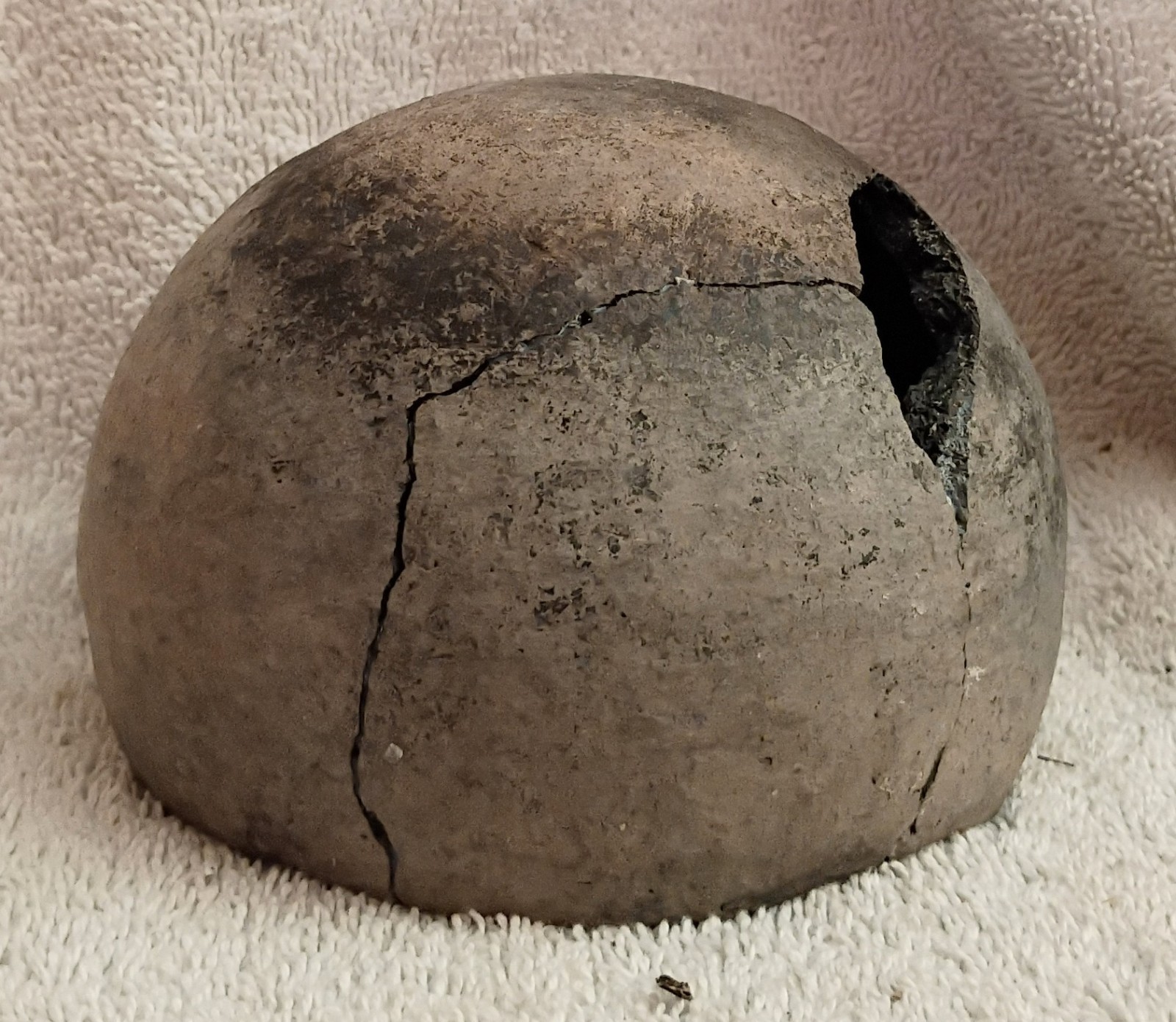 Great Antique Ancestral Pueblo Red Ware Pottery Bowl