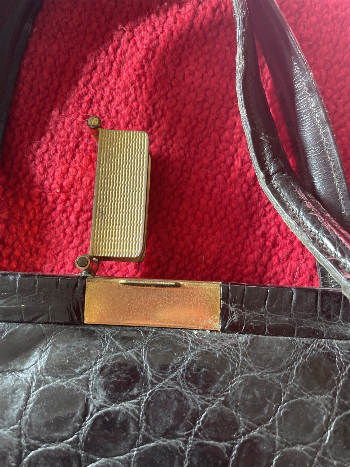 Authenticated Vintage Genuine Crocodile Skin Leather Neiman Marcus Handbag