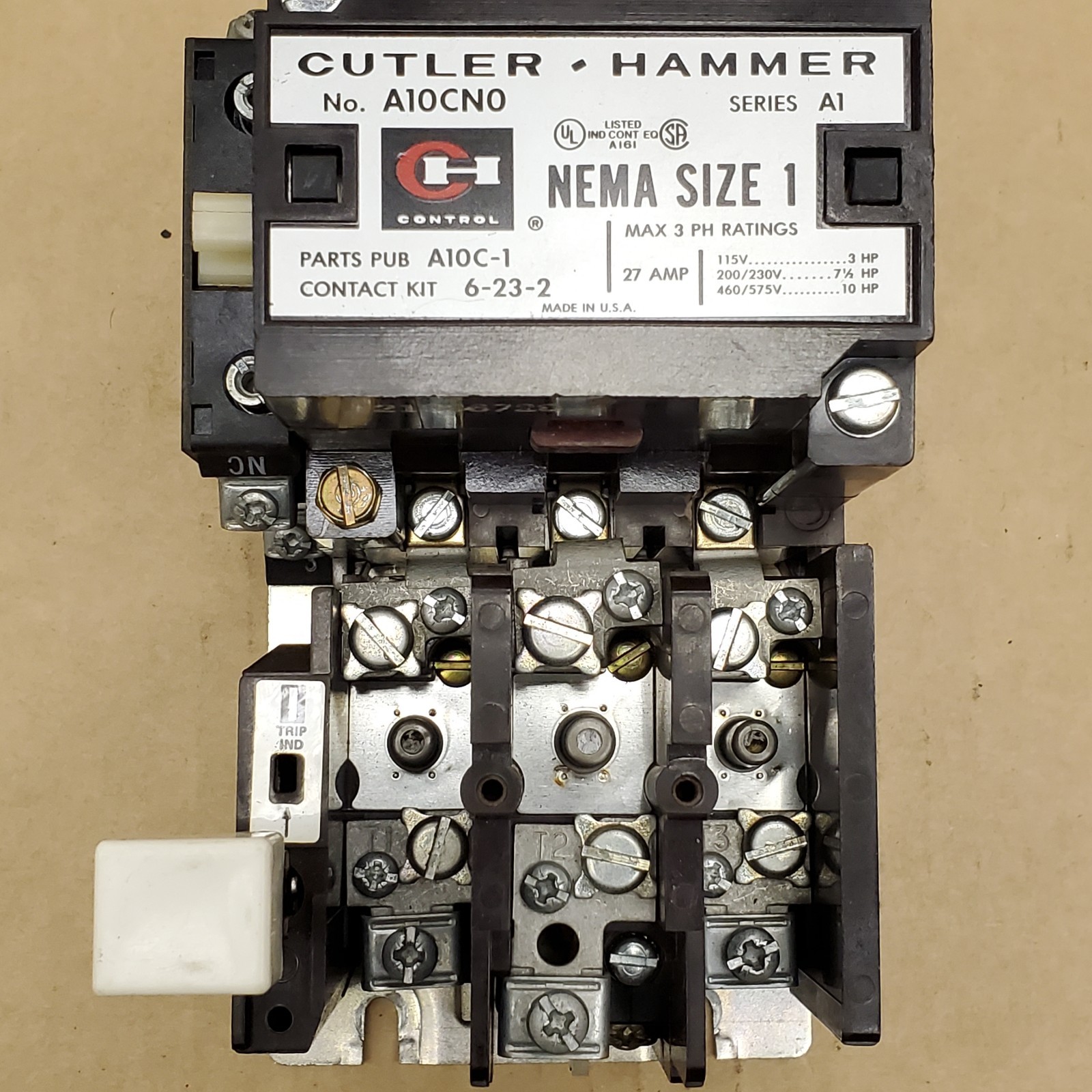 Cutler Hammer A10CN0 Size 1 Motor Starter w/ 120VAC Coil & Overload - NEW