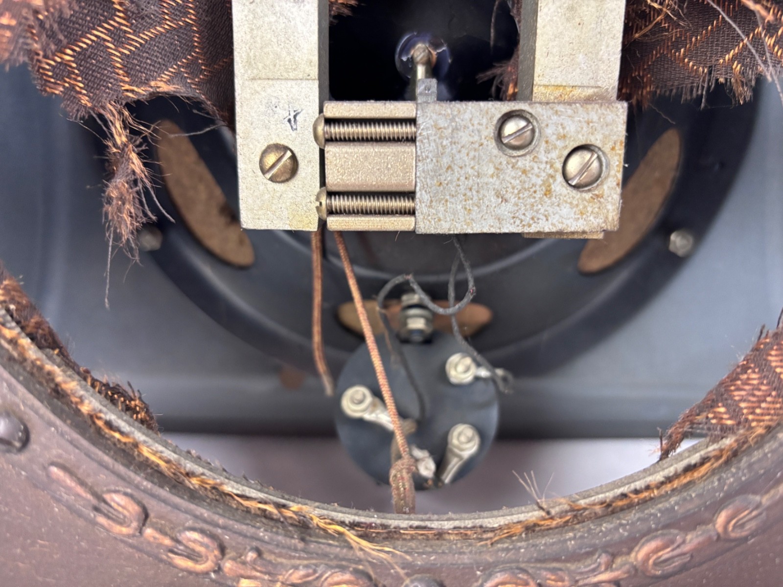 RCA Radiola 100A Metal Tombstone Radio Loudspeaker READ - PARTS OR REPAIR