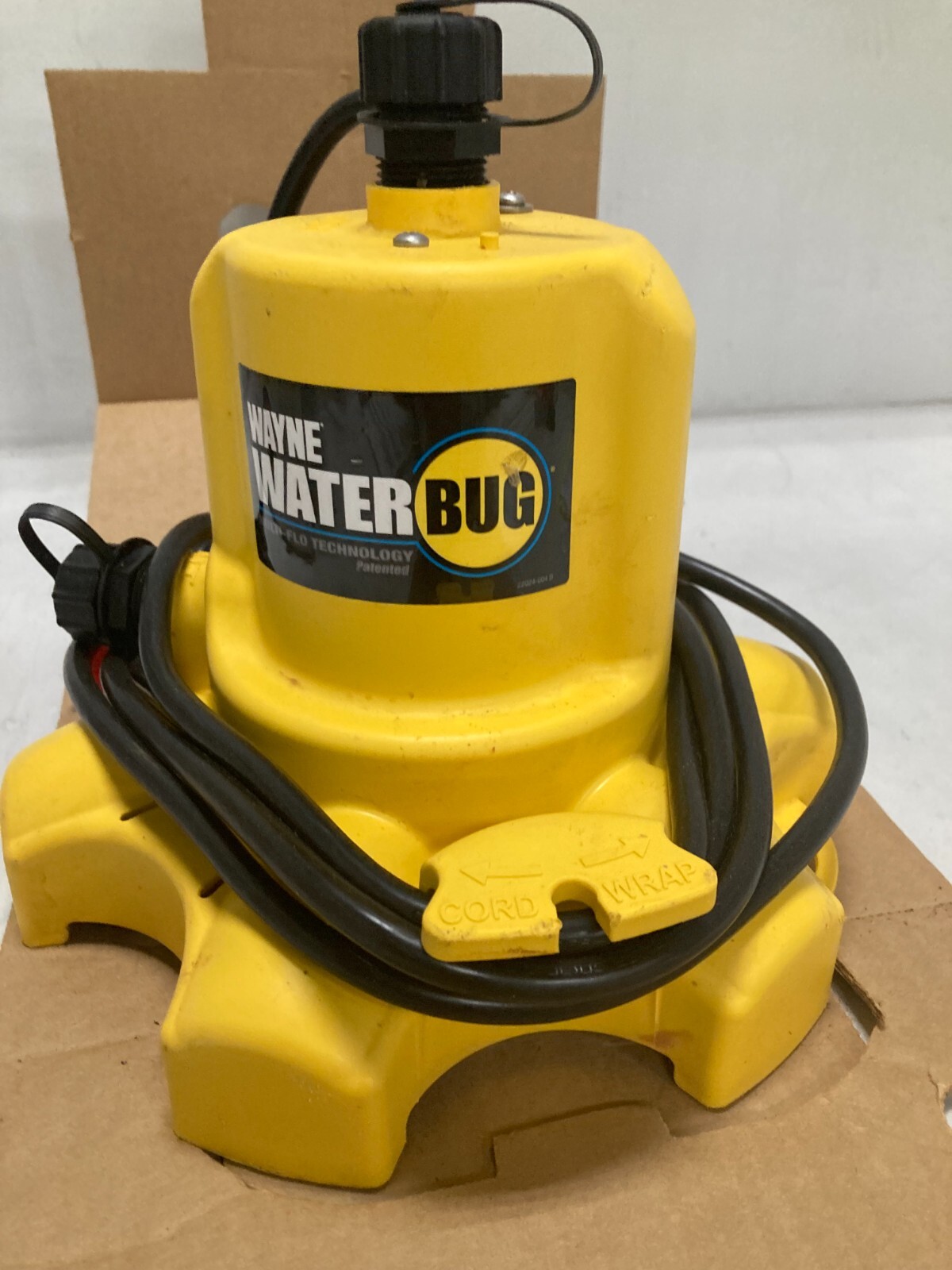 Wayne Water Bug Submersible Water Pump, 0.16hp Indoor/Outdoor Water Removal