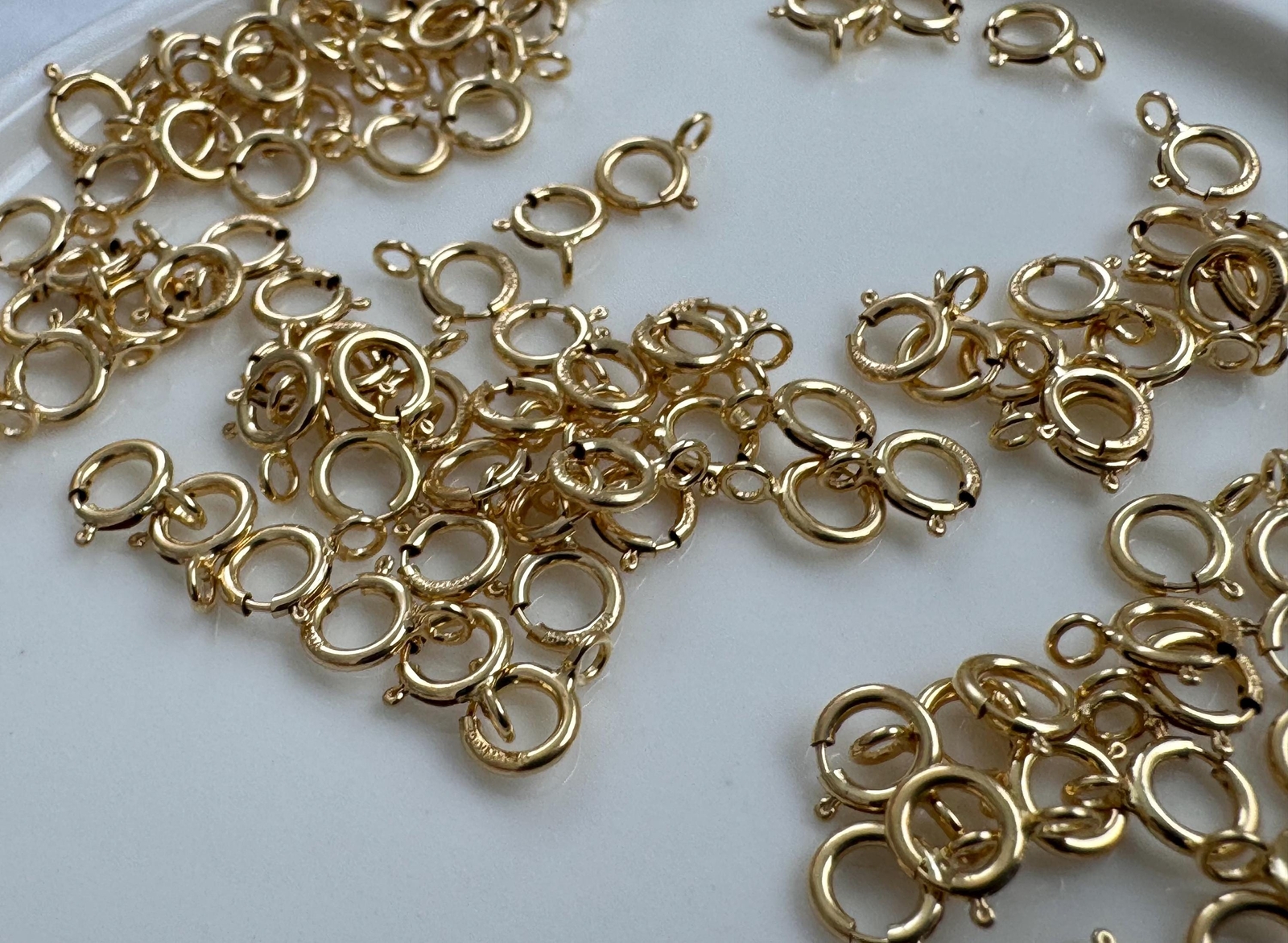 20 pcs- 5mm Spring Ring with Closed Ring Yellow Gold Filled 14K (P2663)