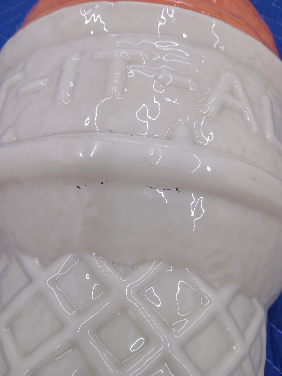 Vintage Eat It All Ice Cream Cone Plastic Advertising Lens Ships Free