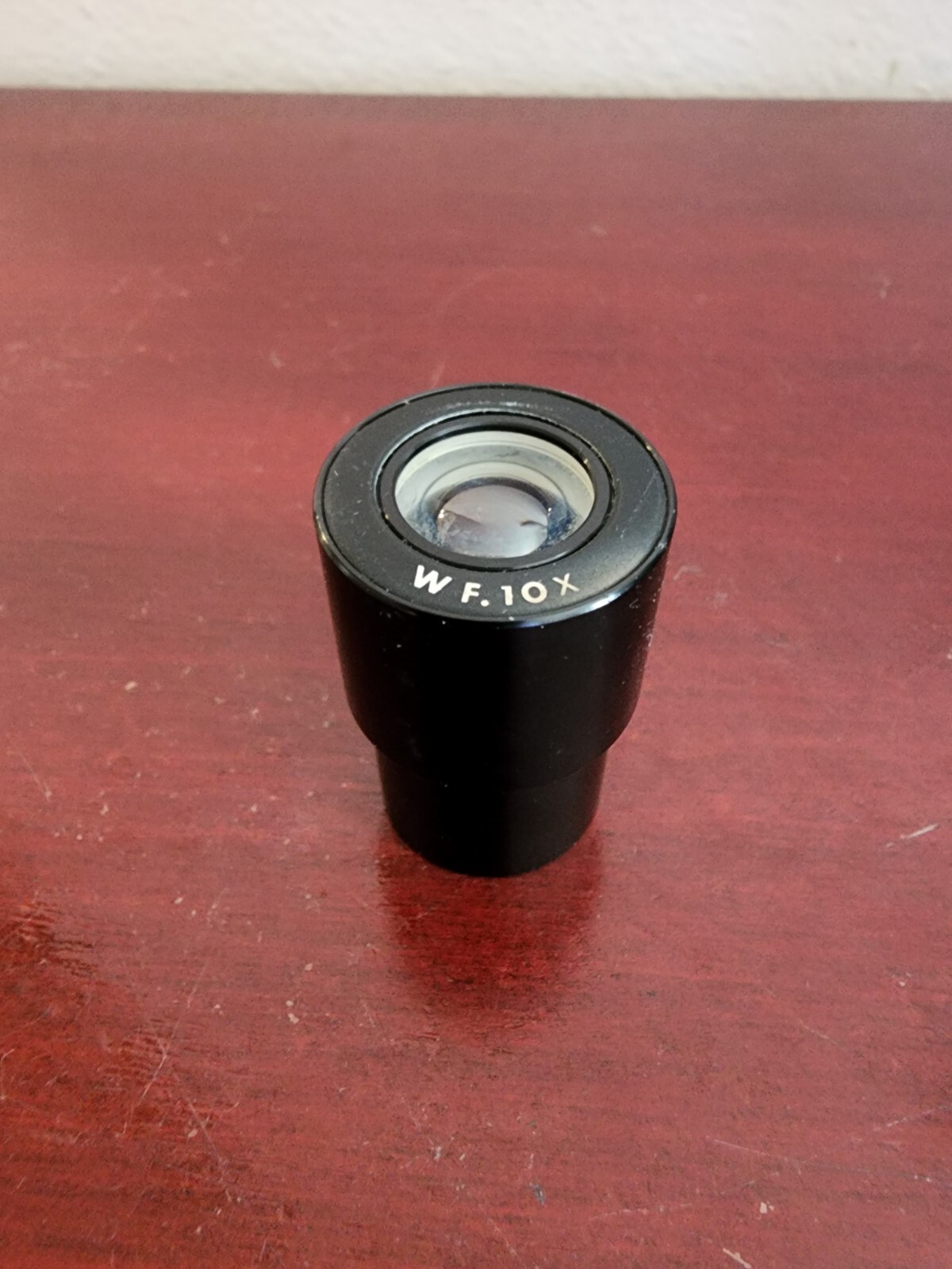 PAIR(2) OF WF.10X MICROSCOPE EYEPIECES. NO CRACKS OR CHIPS. WORKS