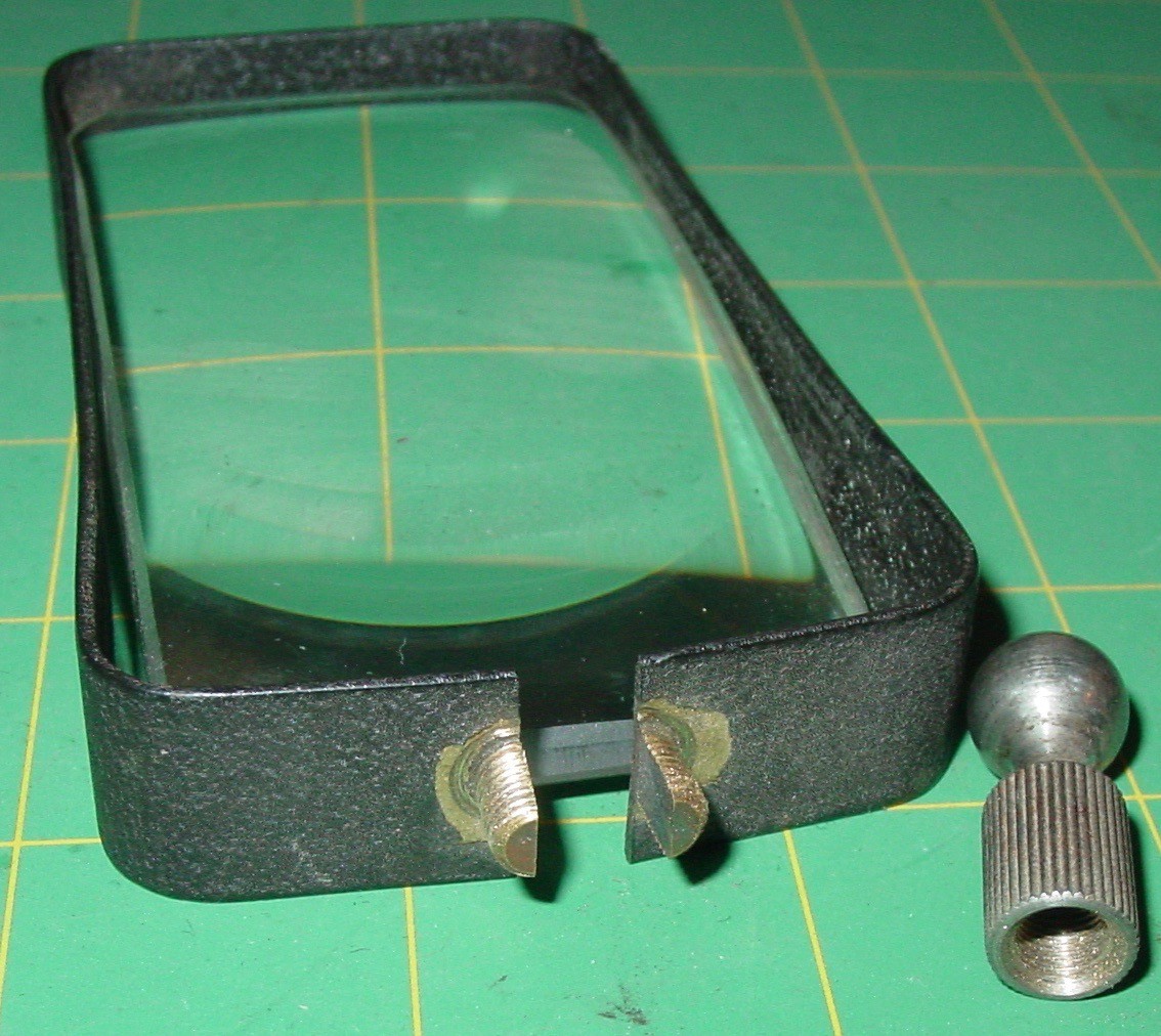 Vintage Bausch & Lomb Adjustable Articulating Arm Desk Stand Magnifying Glass