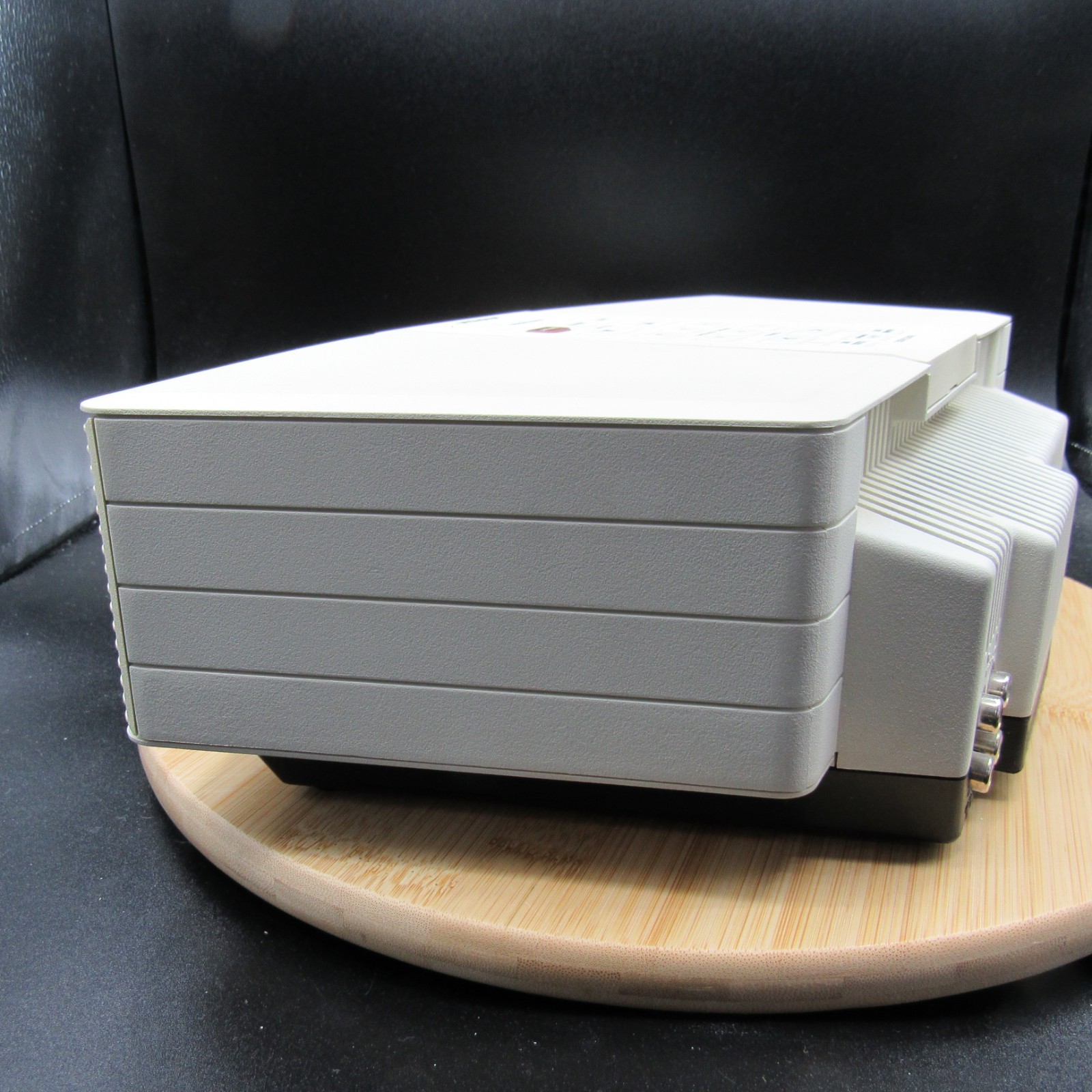 Bose Wave Radio AWR1-1W AM/FM Radio Stereo System Alarm Clock with Remote