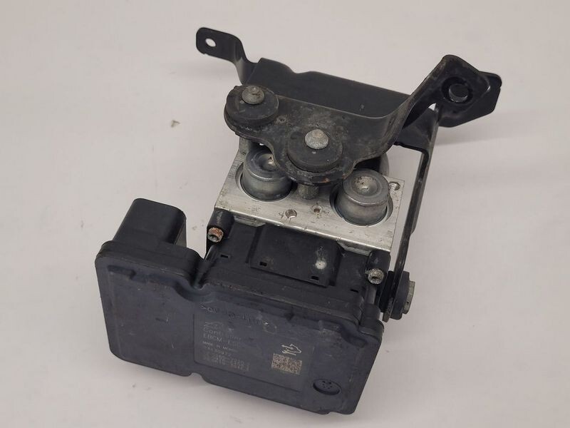 2012-2017 Chevy Equinox Terrain ABS Anti-Lock Brake Pump Control Module Assembly