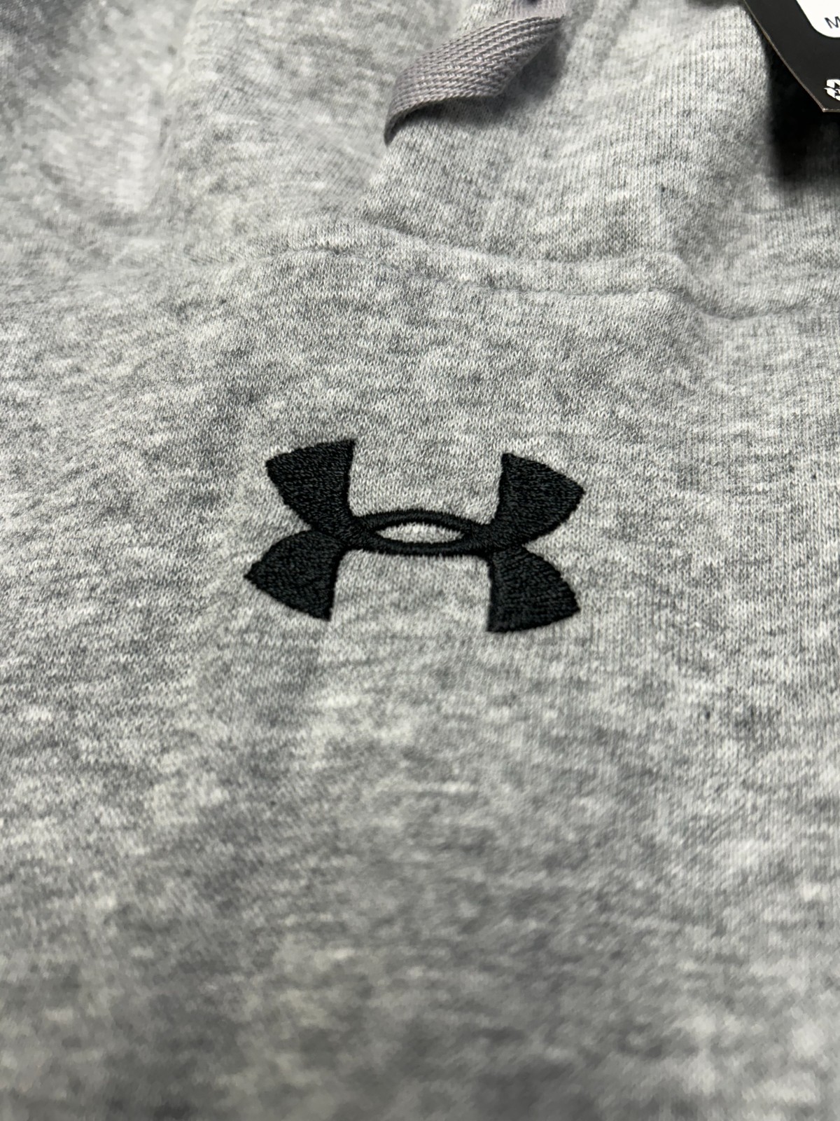 DISCONTINUED - Under Armour Hustle Hoodie 1300123 Retail $55