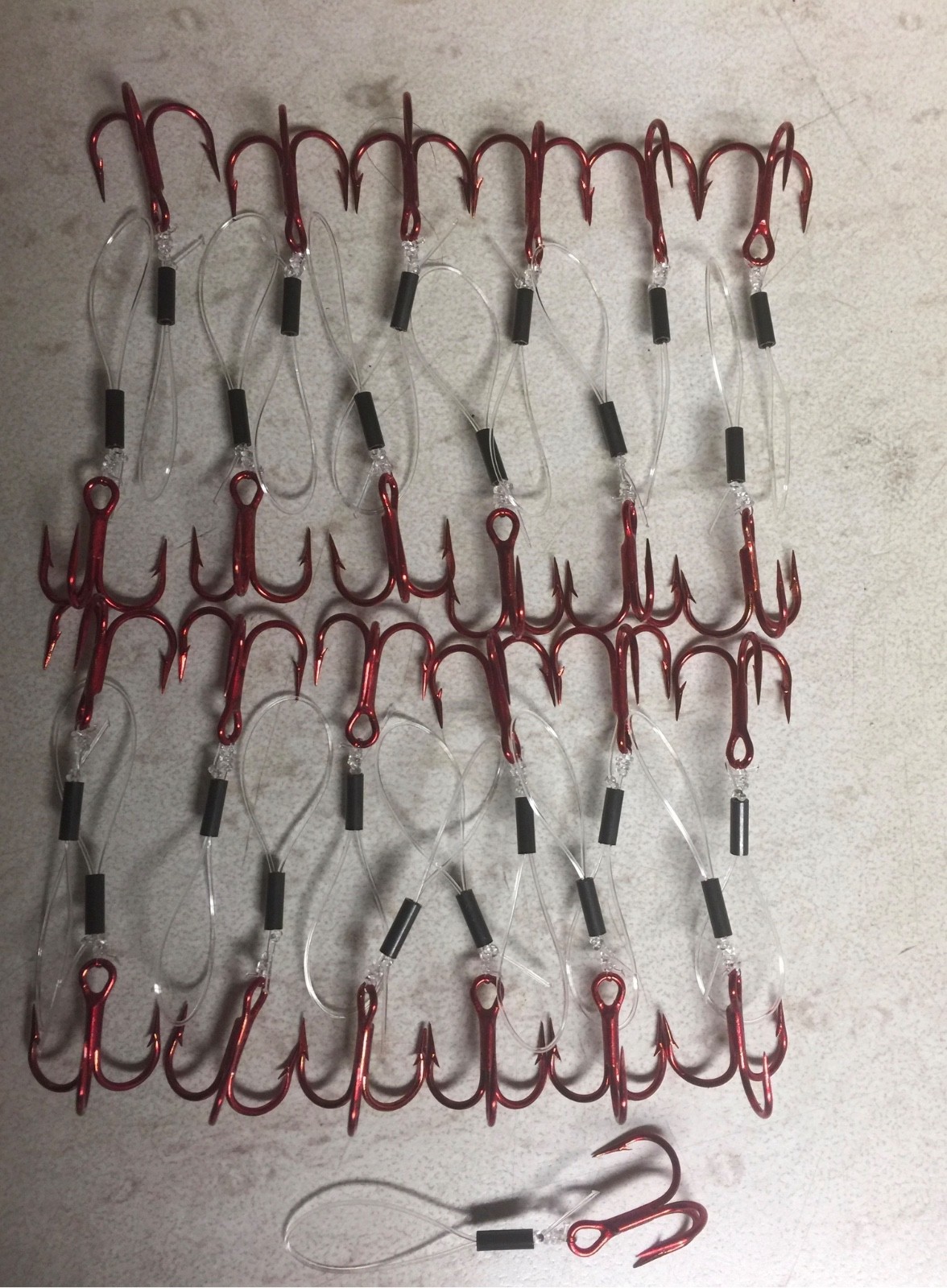 Red Stinger Hooks #8/#10 QTY25