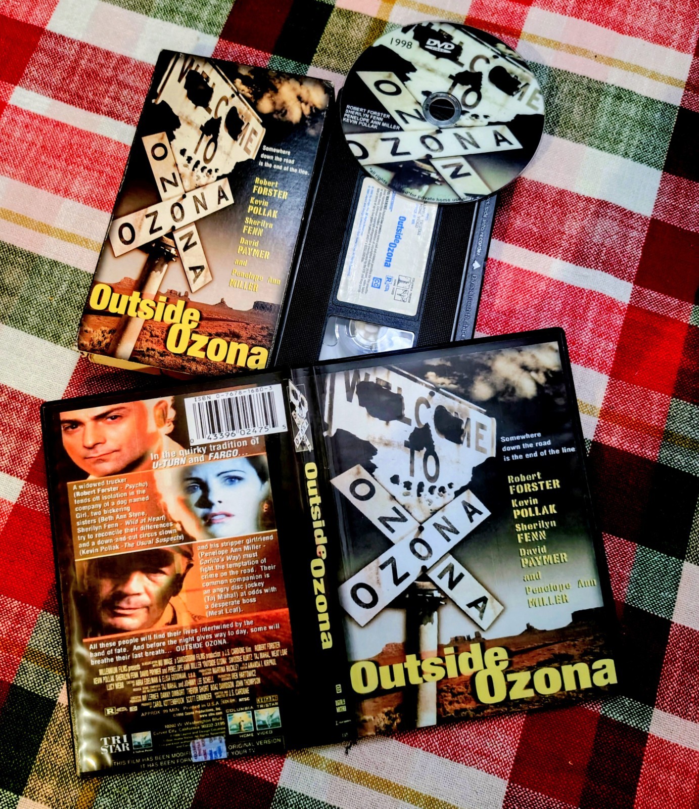 OUTSIDE OZONA 1998 VHS DVD MEAT LOAF FERGIE Penelope Ann Miller SHERILYN FENN