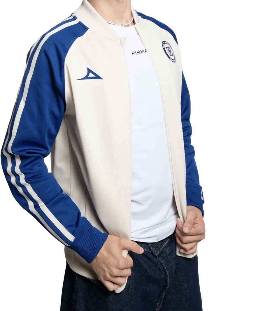NEW CRUZ AZUL 2026 URBAN JACKET BEIGE PIRMA LIGA MX MEN MEXICO