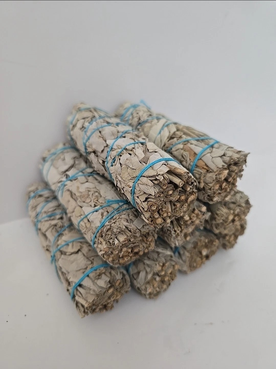 9 Pack White Sage Smudge Sticks 4 Inch + Guide For Cleansing Blessing Smudging