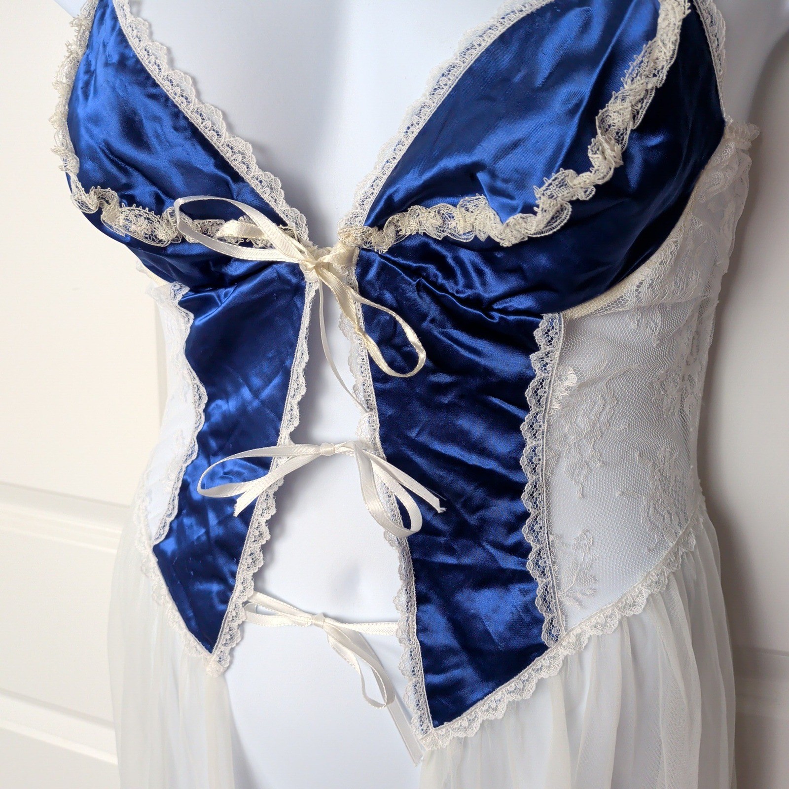 Vintage Open Front Babydoll Lingerie Dress Size Medium Fairy Whimsigoth Milkmaid