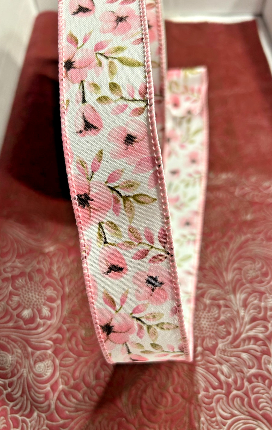 Pink Roses Floral Satin Wired Ribbon 1.5" & 2.5" Wide 10 Yards Ivory Background